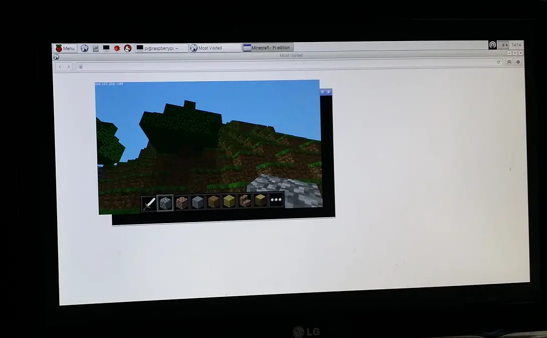 Minecraft on Raspberry Pi 2